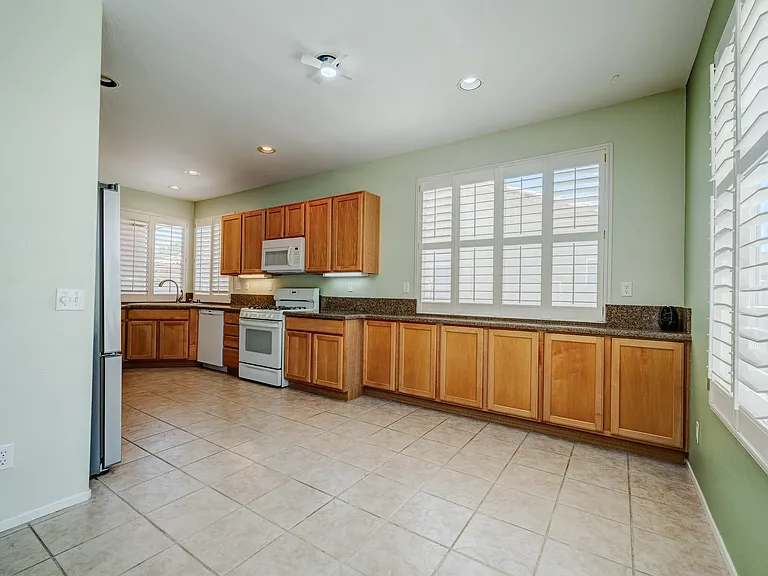 4971 Rio Bravo Dr — Photo 8