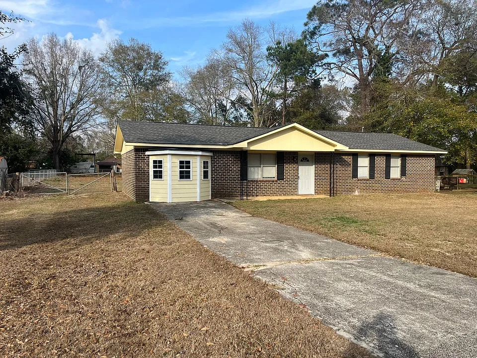 139 Katie Lynn St