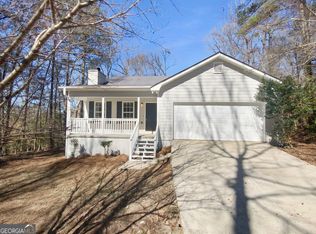 405 Willow Shoals Dr, Covington, GA 30016
