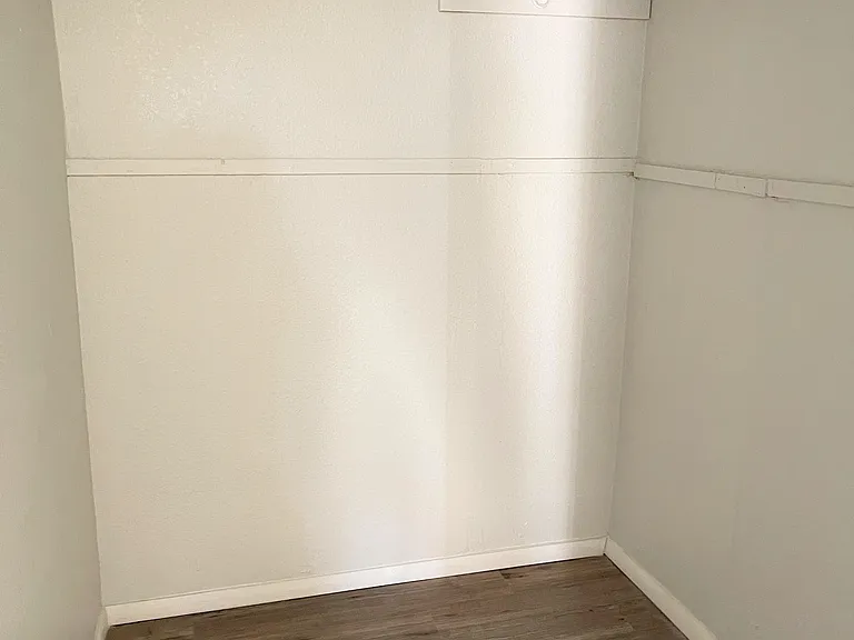 1504 N French St #B — Photo 11