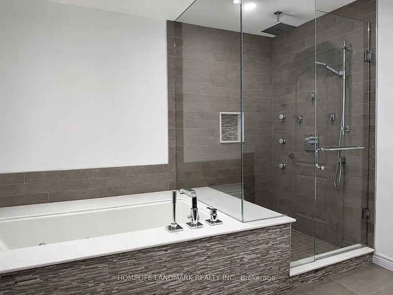 19 Arvida Dr — Photo 18