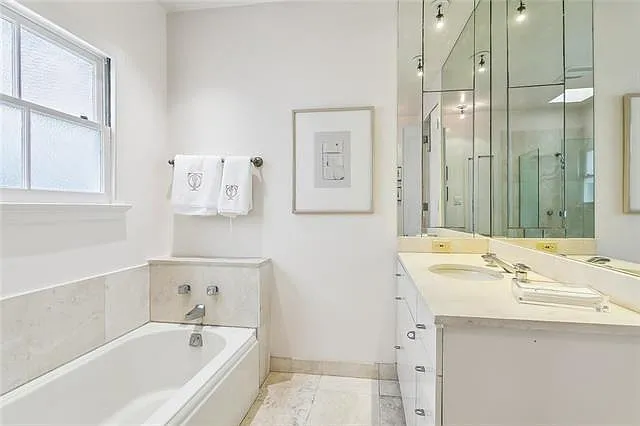 282 Audubon St — Photo 21