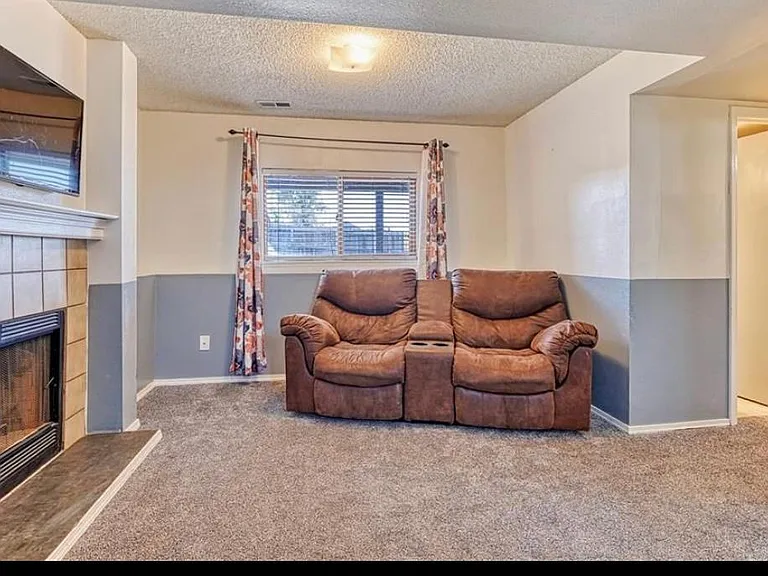 6214 Chantilly Pl — Photo 7