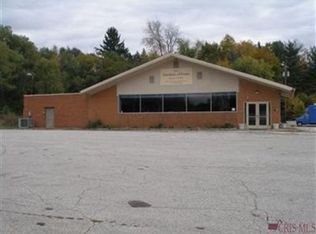 2425 Massillon Rd, Akron, OH 44312