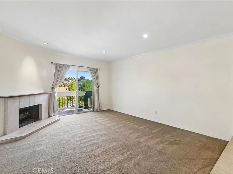 3958 60th St — Photo 10