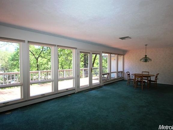 3rd image of 23631 Saint Andrews Ct