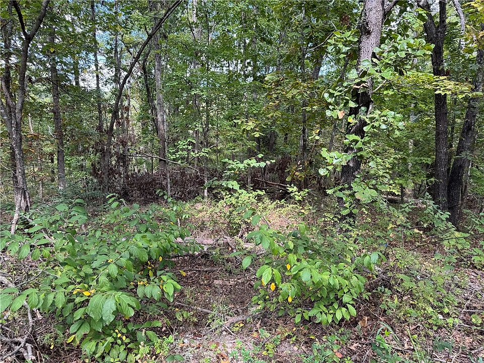 2nd image of Carrick Ln #11
