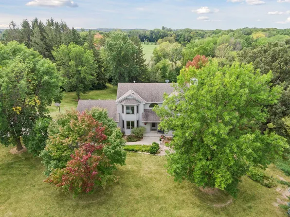 265 Medina Rd, Wayzata, MN 55391