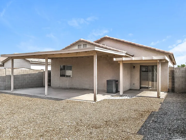 6522 W Elwood St — Photo 16