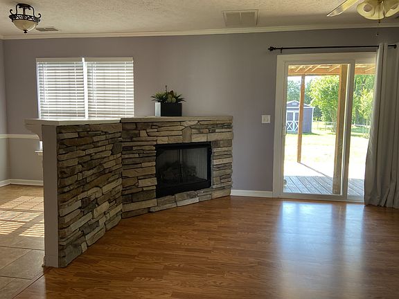 5th image of 242 Antler Dr