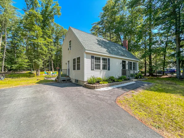 135 Fairview Drive, Waterboro, ME 04061
