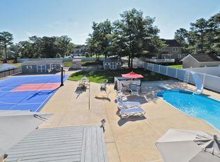 517 Warwick Pl, Bayville, NJ 08721
