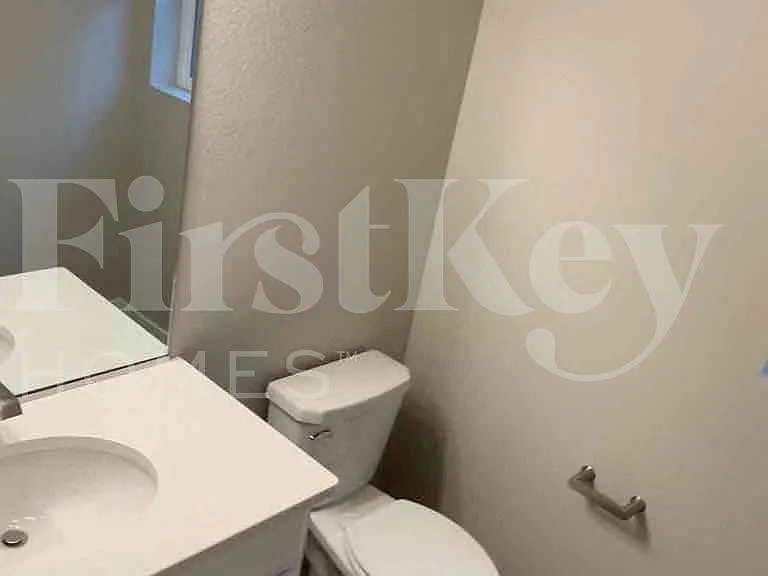 11123 Murrelet Dr — Photo 7