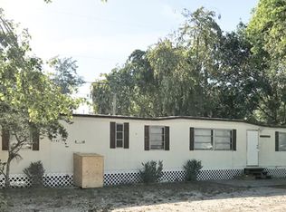 8205 Suncoast Dr, North Fort Myers, FL 33917