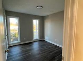 202 Newfield Dr, West Columbia, SC 29169
