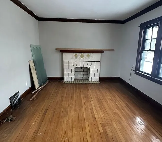 3908 E 123rd St — Photo 3