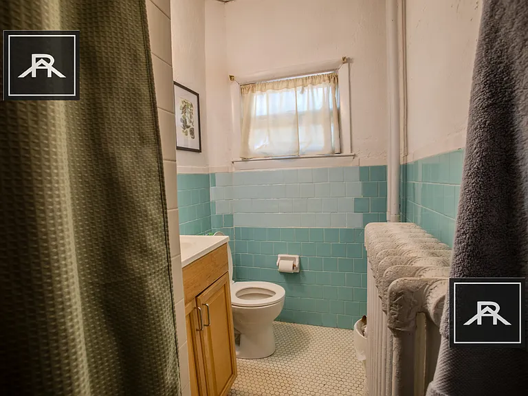 46 Babcock St #1A — Photo 11