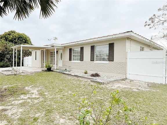 3rd image of 8506 Temple Park Dr