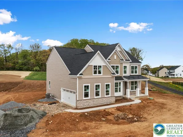 5125 Maple Ridge Way, Emmaus, PA 18049