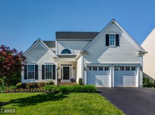 43841 Robindale Ct, Ashburn, VA 20147