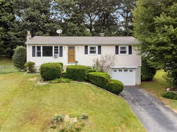 62 Glendale Road, Montville, CT 06370