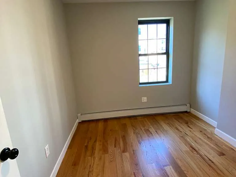 52D Yonkers Ave #3 — Photo 5