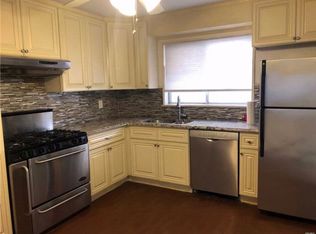 15157 27th Ave, Flushing, NY