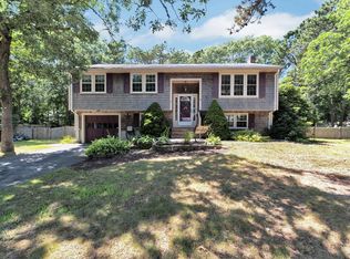 9 Grant Rd, West Yarmouth, MA 02673