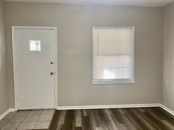 4th image of 1523 Hale Ave
