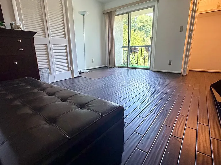 274 W Chelsea Cir — Photo 27