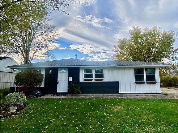 5th image of 419 E Carpenter Dr