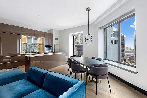 Sold by Compass | media 3