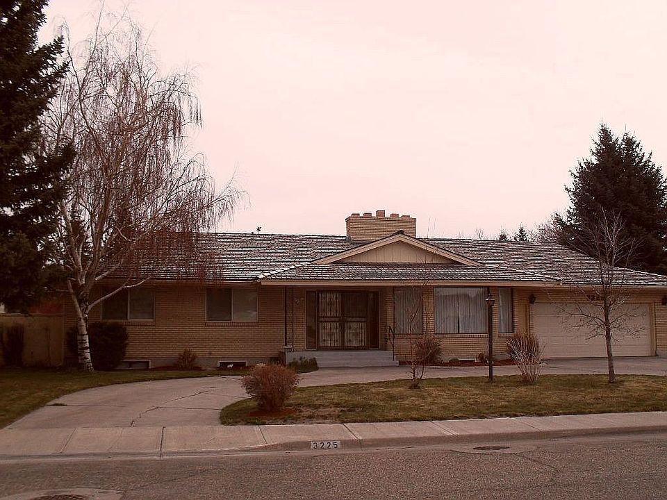 1st image of 3225 Hartert Dr