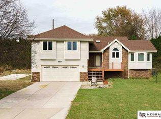 11392 Spring Dr, Blair, NE 68008