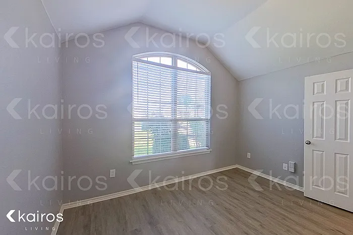 2413 Beaver Bend Ln — Photo 10