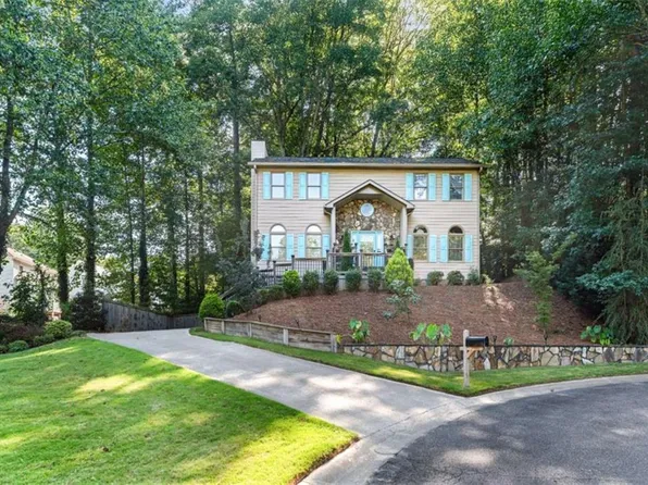 4825 Shallow Creek Dr NW, Kennesaw, GA 30144