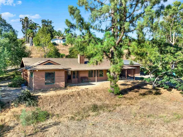 2662 Rainbow Glen Rd, Fallbrook, CA 92028