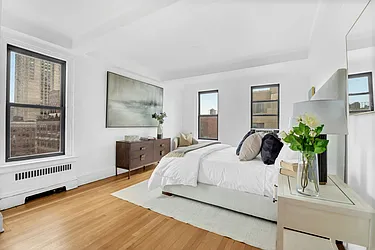 47 East 88th Street #15D in Carnegie Hill, Manhattan | StreetEasy