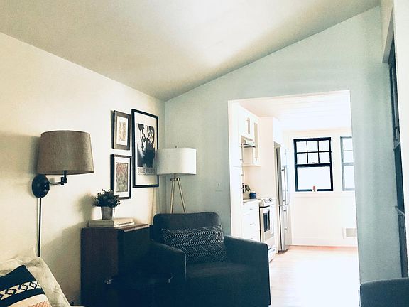 vaulted ceilings in living room