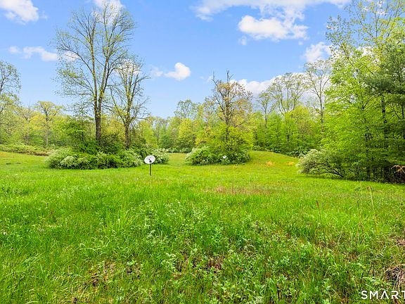 4th image of 278 North Bigelow Road