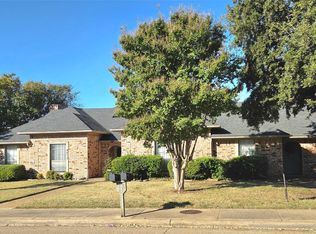 4010-4012 Saint Christopher Ln, Dallas, TX 75287