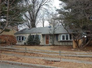 5 Dayton Rd, Edison, NJ 08817