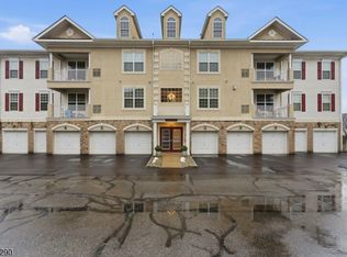 3 Slate Ct Unit C3 BLDG 3 #C3, Woodland Park, NJ 07424