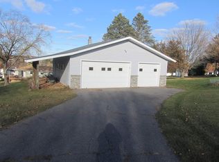 1100 Heindl Ln, Marathon, WI 54448