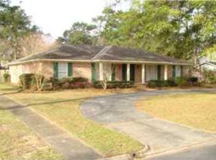 1208 Westbury Dr, Mobile, AL 36609