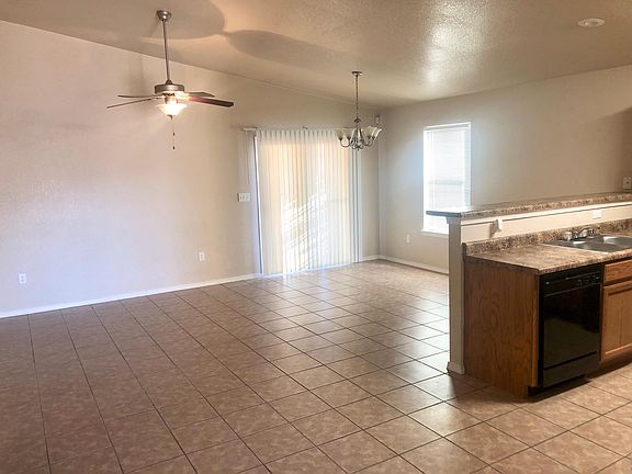 4th image of 10520 Canyon Sage Dr
