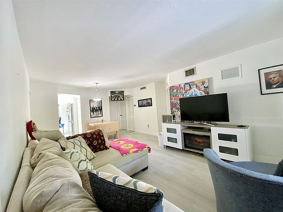 5th image of 6646 SW 115th Court #107