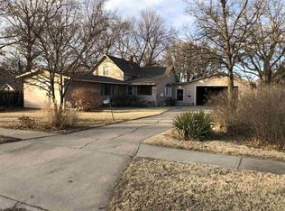 218 Main St, Walton, KS 67151