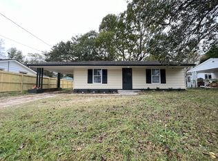 5923 Sedgefield Dr, Hanahan, SC 29410