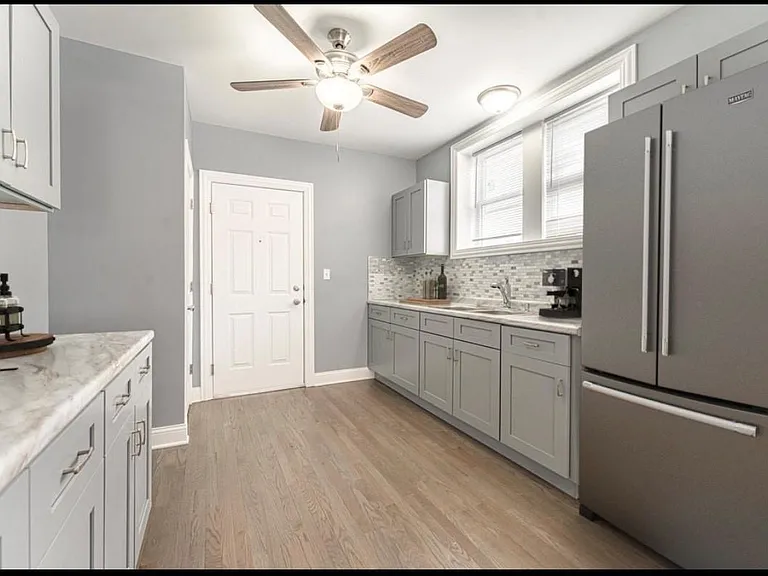 8602 S Yates Blvd — Photo 6